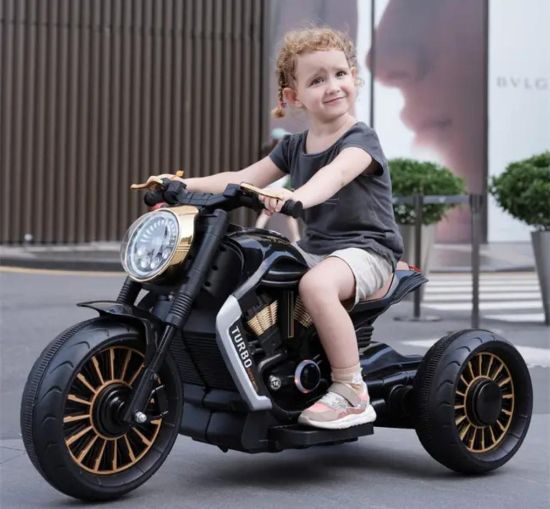 صورة دباب أطفال كهربائي